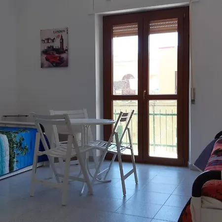 Apartment La Casa Di Chiara *